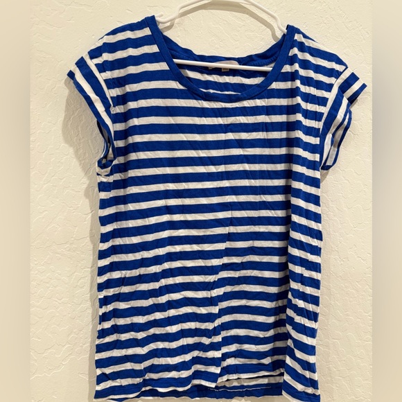 GAP women’s cap sleeve shirt size L - Picture 2 of 5
